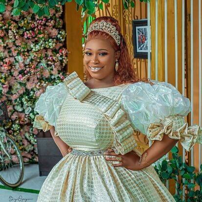 Damilola Oni Biography