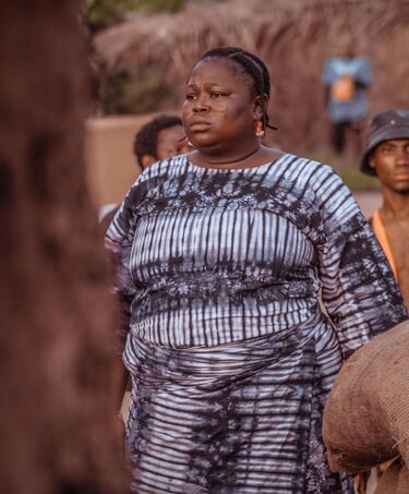 Kemi Apesin Biography