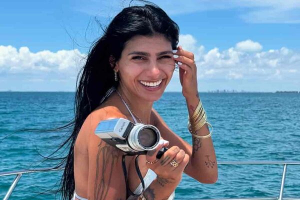 Mia Khalifa Biography